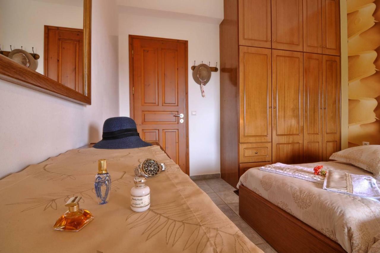 Angela Pool Apartments Agios Georgios Pagon Luaran gambar